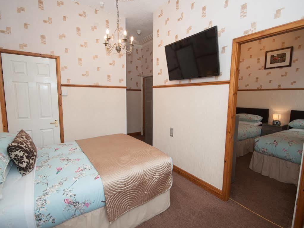 Valentine Lodge Over 21 Adult Couples Only Blackpool Buitenkant foto