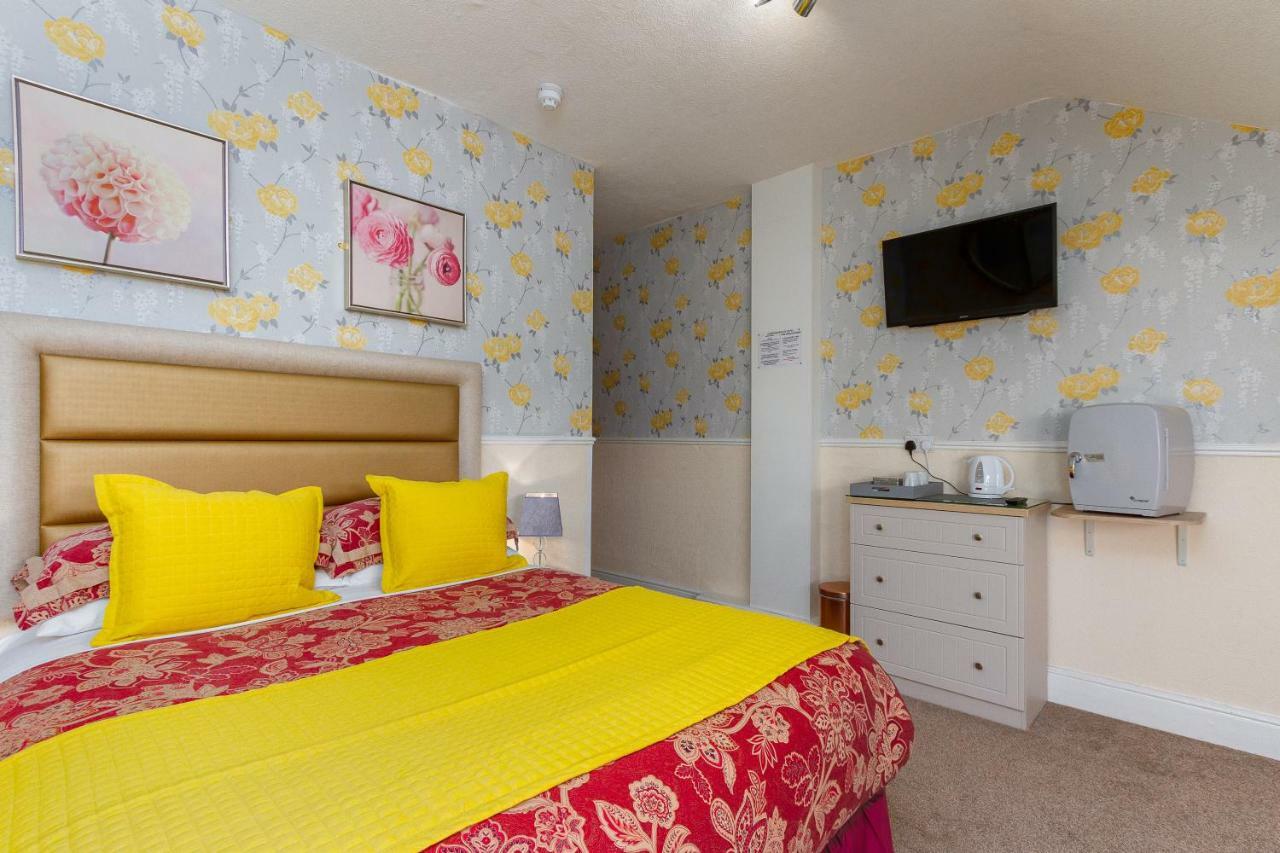 Valentine Lodge Over 21 Adult Couples Only Blackpool Buitenkant foto