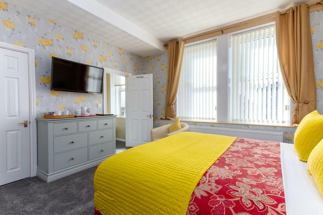 Valentine Lodge Over 21 Adult Couples Only Blackpool Buitenkant foto