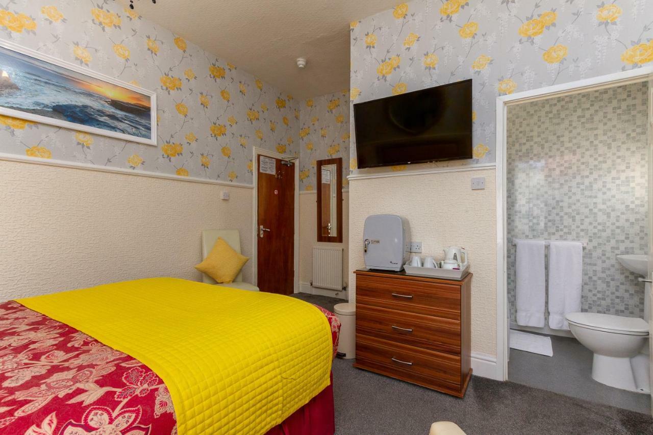 Valentine Lodge Over 21 Adult Couples Only Blackpool Buitenkant foto
