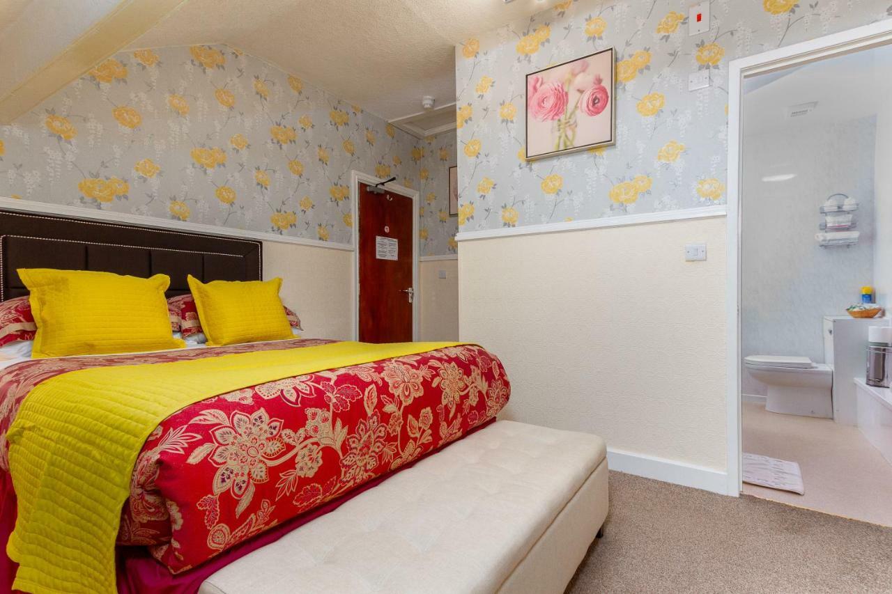 Valentine Lodge Over 21 Adult Couples Only Blackpool Buitenkant foto